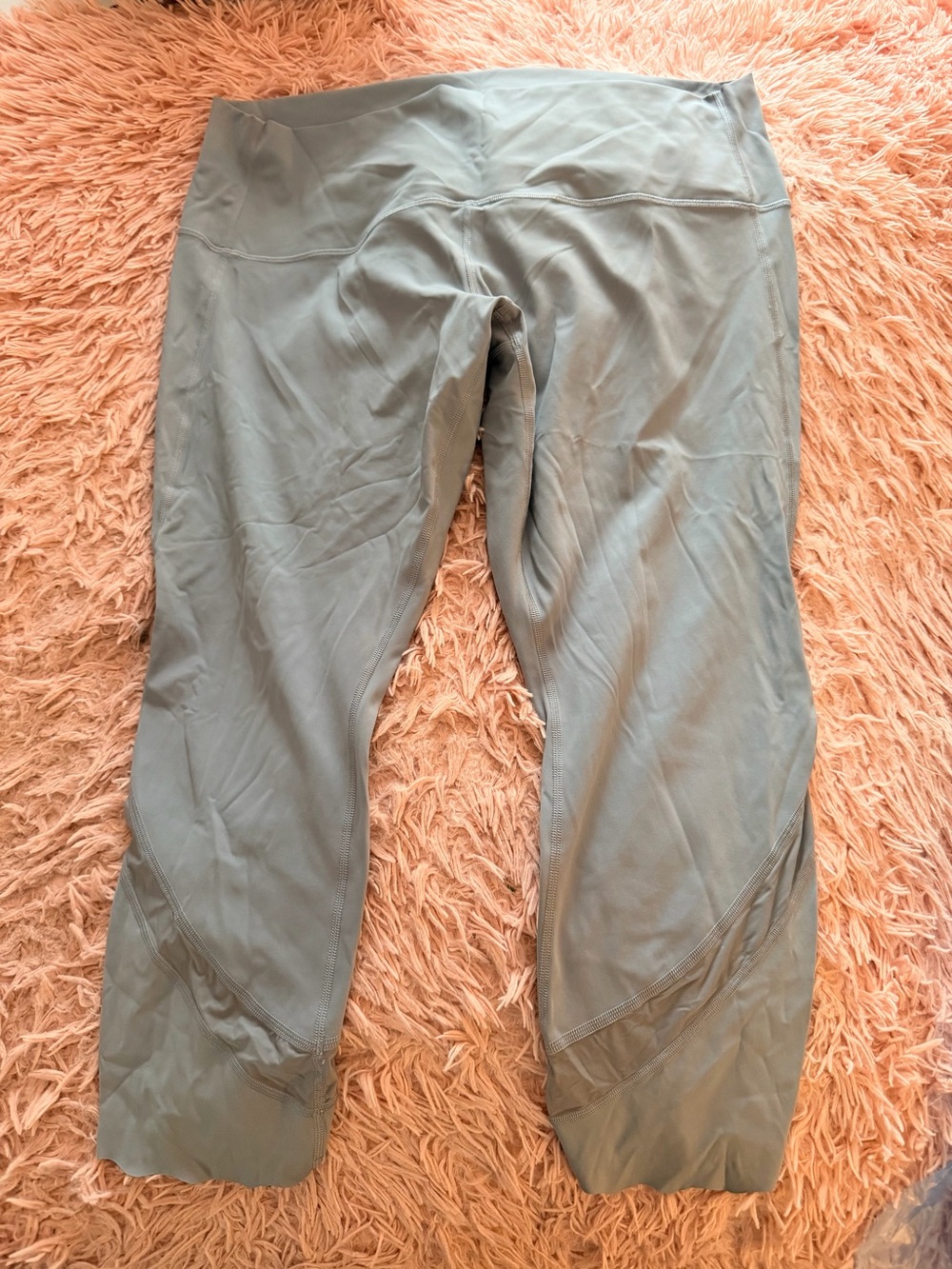 lululemon athletica light blue cropped leggings